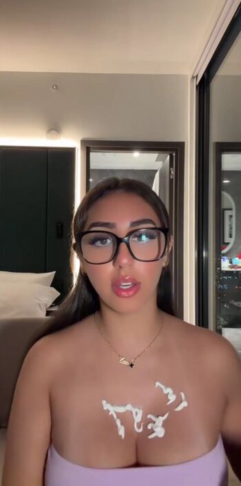Zeinab Mansour