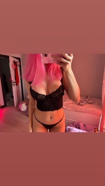 Zeynepiksy 783196702
